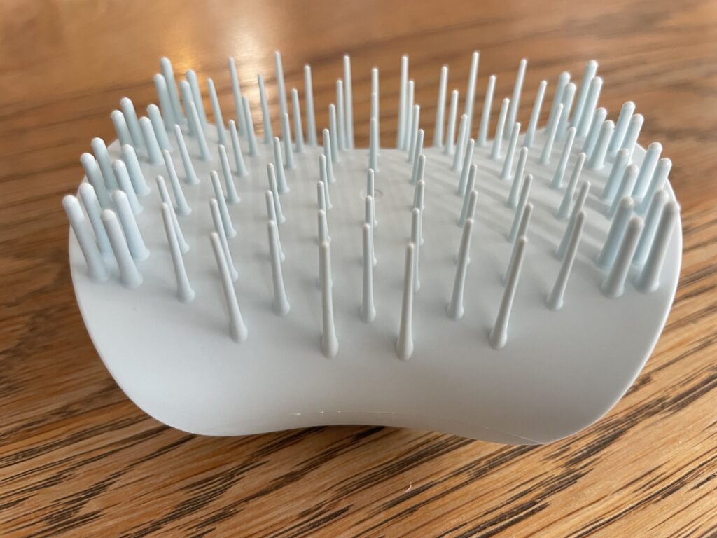 TANGLE TEEZER ザ・スカルプケア マッサージブラシ レビュー